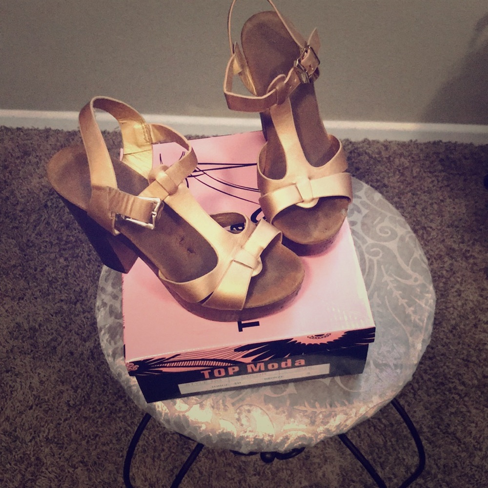 Bronze platform sandals